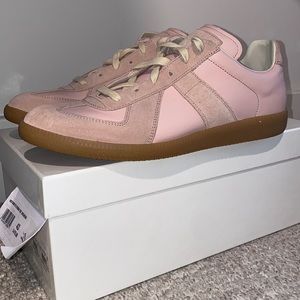 Maison Margiela
Replica low-top sneakers